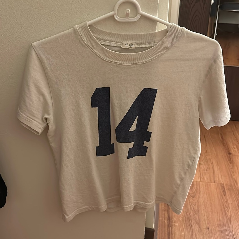 brandy melville 14 t shirt